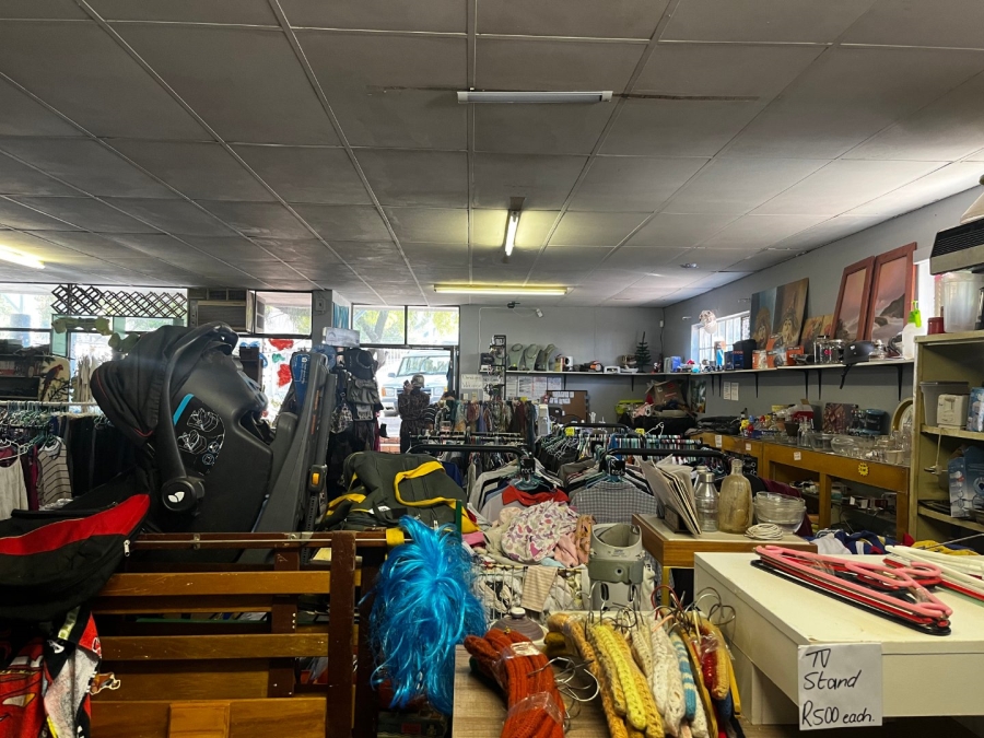 To Let Commercial Property for Rent in Schoemansville North West